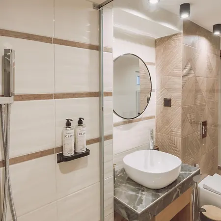 Santa Lucia - Cozy In Chania Daire Hanya