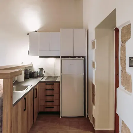 Santa Lucia - Cozy In Chania *