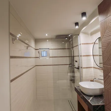 Santa Lucia - Cozy In Chania Lägenhet